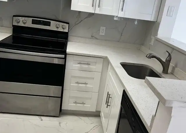 Property at 5011 Wiles Rd #204, Coconut Creek, FL, 33073, 2 beds, 2 baths, [object Object]