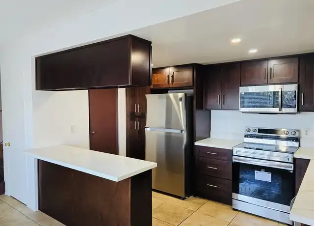 Property at 2671 E Wall St, Signal Hill, CA, 90755, 3 beds, 3 baths, [object Object]