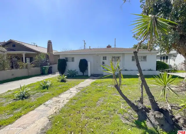 Property at 11238 Oxnard St, North Hollywood, CA, 91606, 2 beds, 1 bath, [object Object]