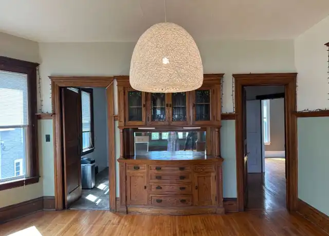 Property at 2440 Chicago Ave, Minneapolis, MN, 55404, 3 beds, 1 bath, [object Object]