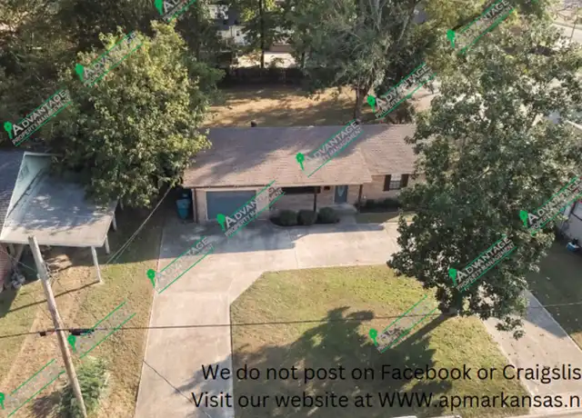Property at 2023 Simms St, Conway, AR, 72034, 2 beds, 1 bath, [object Object]