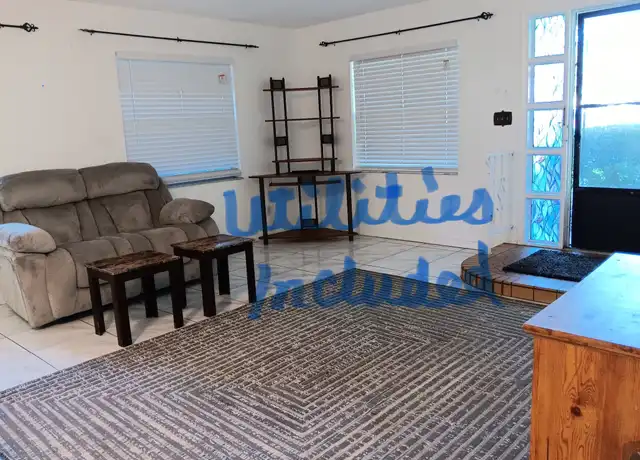 Property at 137 White St Unit 1, Daytona Beach, FL, 32114, 2 beds, 1 bath, [object Object]