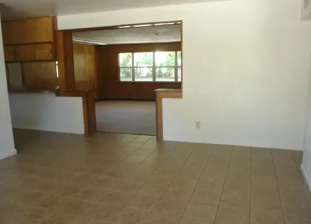 Property at 715 Essex Rd, Daytona Beach, FL, 32114, 3 beds, 1 bath, [object Object]