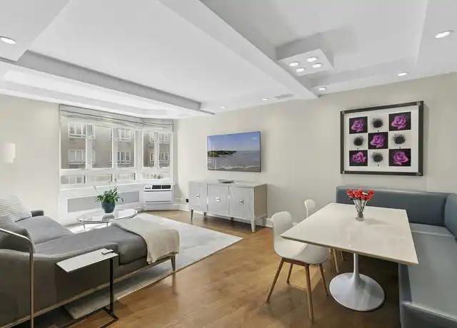 Property at 333 W 57th St Unit 612/614, New York, NY, 10019, 2 beds, 3 baths, [object Object]