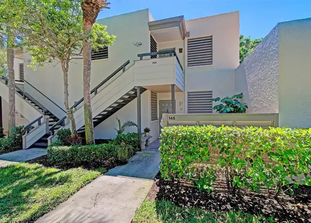 Property at 144 Pinehurst Dr Unit 144, Bradenton, FL, 34210, 2 beds, 2 baths, [object Object]