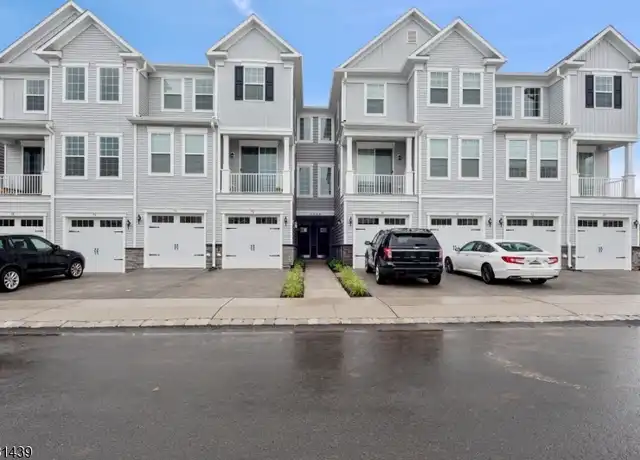 Property at 5A Passe Ct, Hillsborough Township, NJ, 08844, 2 beds, 3 baths, [object Object]