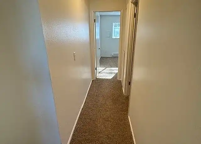 Property at Crescent Ridge - 7860 SW Hall Blvd, Beaverton, OR, 97008, 3 beds, 1.5 baths, [object Object]