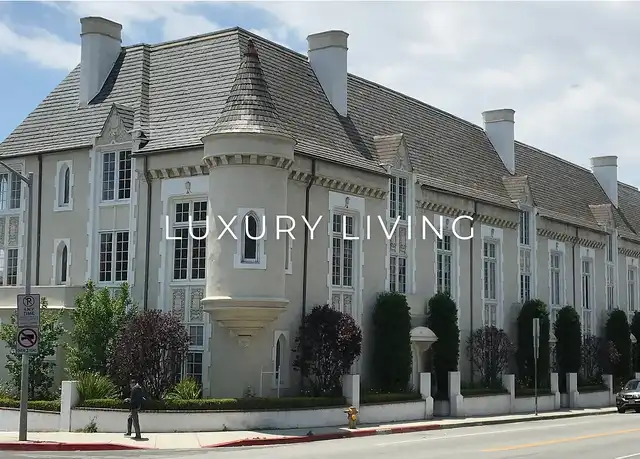Property at Four Gables Apartments - 8264 Fountain Ave, West Hollywood, CA, 90046, 2 beds, 1.5 baths, [object Object]