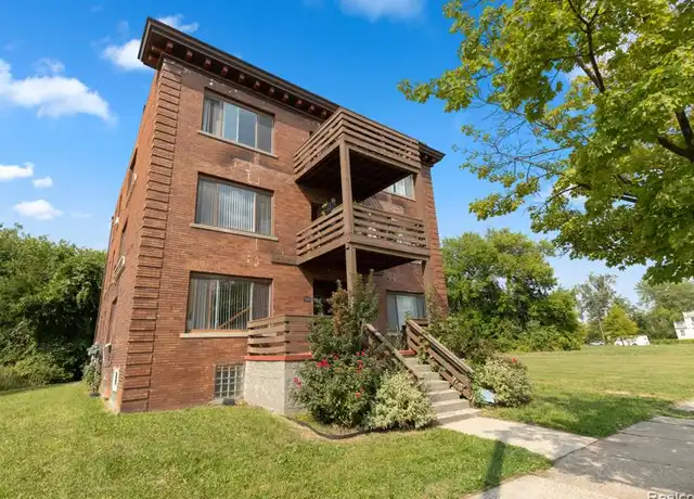 Property at 109 Leicester Ct Unit 1, Detroit, MI, 48202, 2 beds, 1 bath, [object Object]