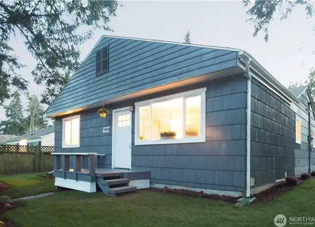 Property at 14557 26th Ave NE, Shoreline, WA, 98155, 4 beds, 3 baths, [object Object]