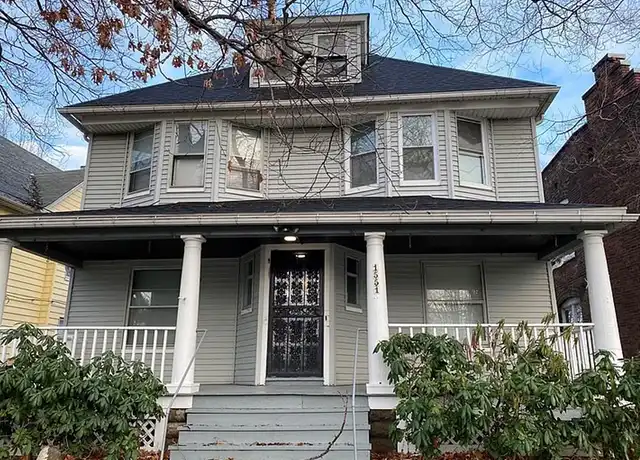 Property at 1551-5 E. 118th St. - 1555 E 118th St, Cleveland, OH, 44106, 4 beds, 1 bath, [object Object]