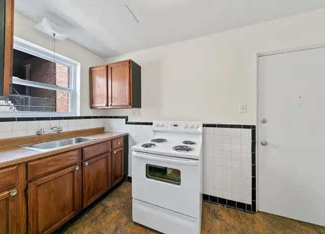 Property at 3927 Jamieson Ave Unit 2E, St. Louis, MO, 63109, 2 beds, 1 bath, [object Object]