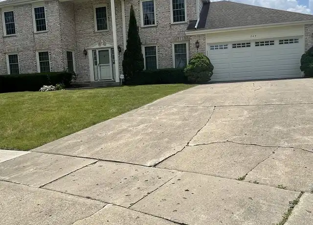 Property at 747 W Carriageway Cir, Palatine, IL, 60067, 4 beds, 4.5 baths, [object Object]