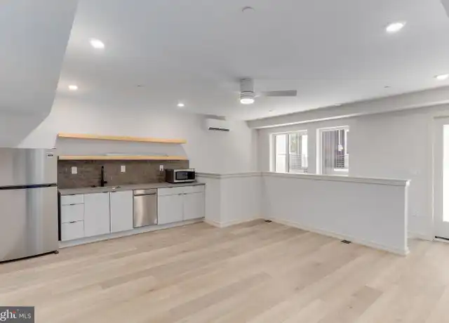 Property at 2009 N Howard St Unit 1B1BA, Philadelphia, PA, 19122, 1 bed, 1 bath, [object Object]