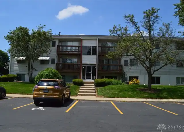 Property at 5655 Coach Dr E Unit B, Kettering, OH, 45440, 2 beds, 2 baths, [object Object]