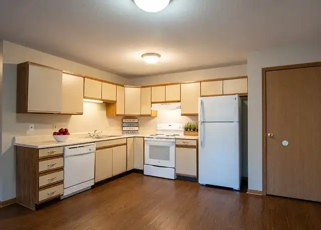 Property at Village Green Apartments - 532 Forrest St, Wayland, MI, 49348, 2-3 beds, 1 bath, [object Object]