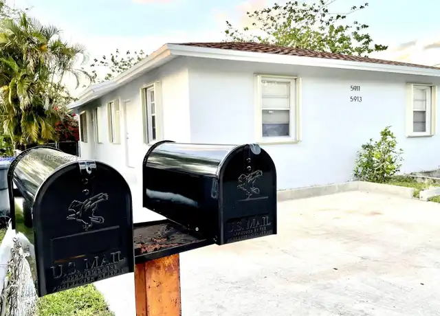 Property at 5911 Liberty St, Hollywood, FL, 33021, 2 beds, 1 bath, [object Object]