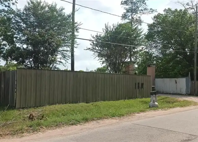 Property at 1611 De Soto St, Houston, TX, 77091, 2 beds, 1 bath, [object Object]