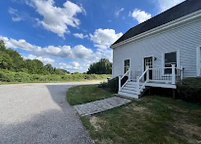 Property at 32 Maynard Ave Unit B, Haverhill, MA, 01835, 2 beds, 1 bath, [object Object]