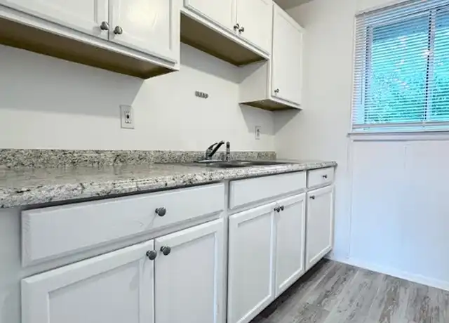 Property at 3215 Jeffcott St Unit 2, Fort Myers, FL, 33916, 2 beds, 1 bath, [object Object]