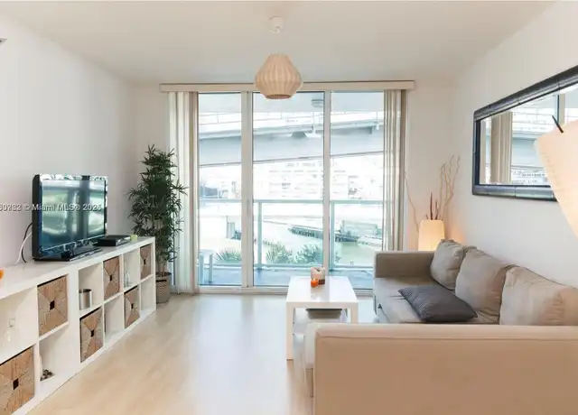 Property at 31 SE 5th St #603, Miami, FL, 33131, 1 bed, 1 bath, [object Object]
