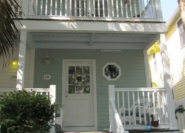 Property at 121 Golf Club Dr, Key West, FL, 33040, 2 beds, 1.5 baths, [object Object]