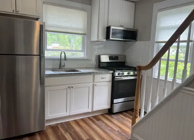 Property at 80 3rd Ave Unit 2, Westwood, NJ, 07675, 2 beds, 1 bath, [object Object]