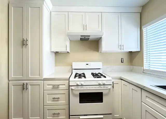 Property at Parkwood Place - 1330 E Foothill Blvd, Glendora, CA, 91741, 2 beds, 1.5-2 baths, [object Object]