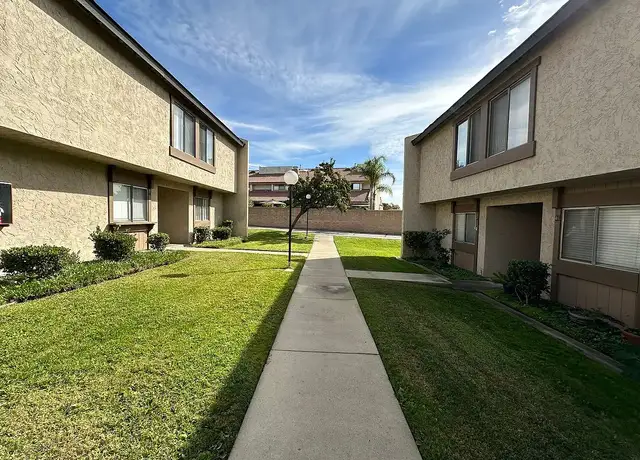 Photo of 1330 E Foothill Blvd, Glendora, CA 91741