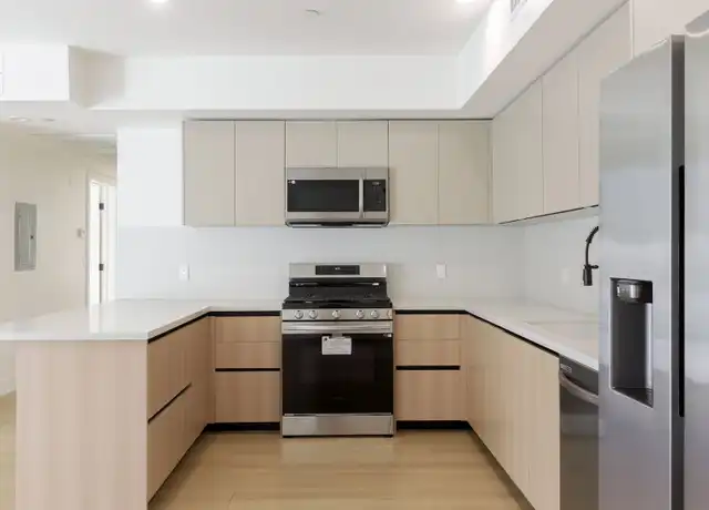 Property at 7510 Sepulveda Blvd Unit Sepulveda17, Van Nuys, CA, 91405, 3 beds, 2 baths, [object Object]