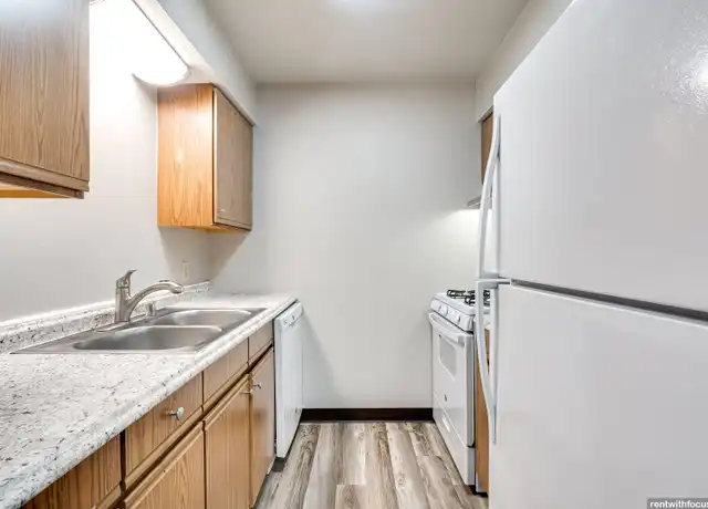 Property at 1750 Lombard Ave Unit 1740 24, Oshkosh, WI, 54902, 2 beds, 1 bath, [object Object]