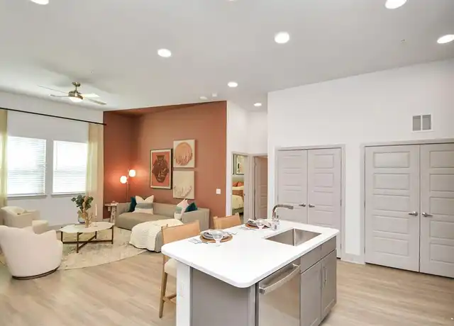 Property at 1617 Enid St Unit 409, Houston, TX, 77009, 2 beds, 2 baths, [object Object]