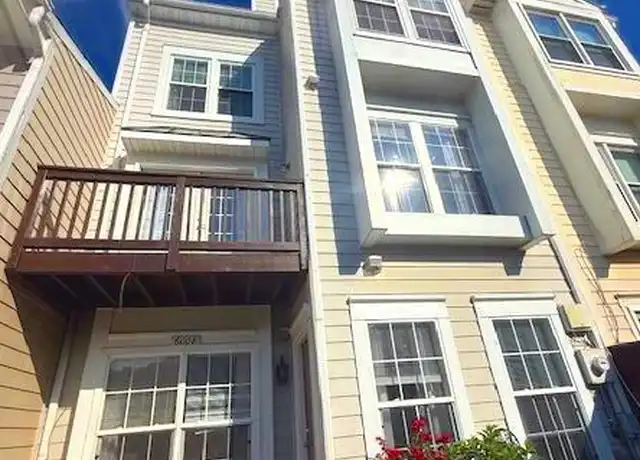 Property at 6008 Rabbit Hill Ct, Centreville, VA, 20121, 2 beds, 2.5 baths, [object Object]