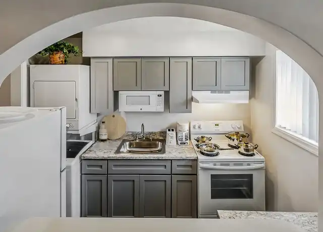 Property at Kent Village - 6707 Hawthorne St, Hyattsville, MD, 20785, 1-2 bed, 1 bath, [object Object]