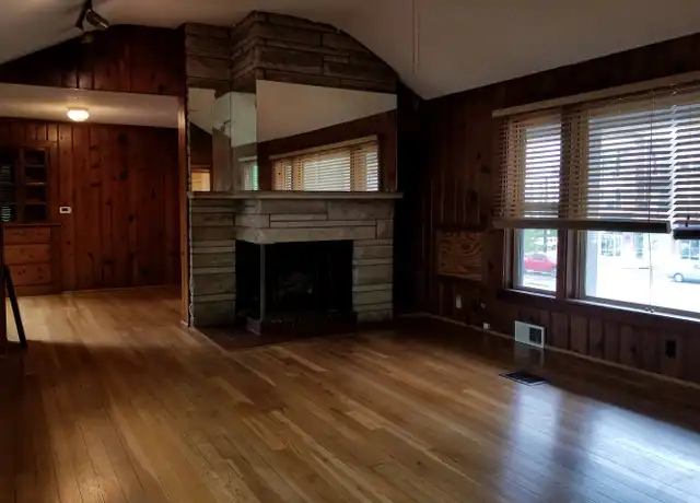 Property at 1217 N College Ave, Bloomington, IN, 47404, 3 beds, 2 baths, [object Object]