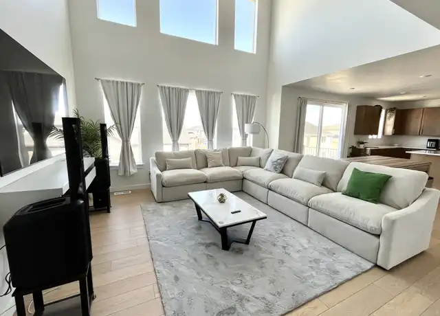 Property at 3232 S Hollow Way, Saratoga Springs, UT, 84045, 4 beds, 2 baths, [object Object]
