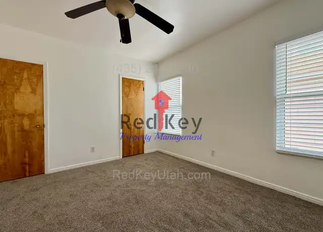 Property at 695 S Main St, Tooele, UT, 84074, 3 beds, 1 bath, [object Object]