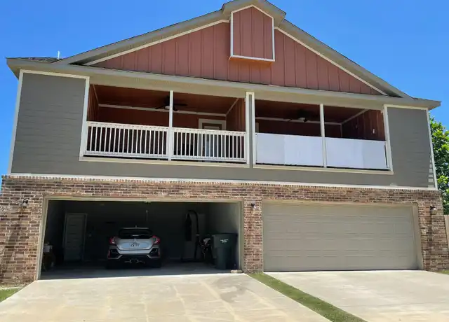 Property at 1211 N Rupple Rd, Fayetteville, AR, 72704, 3 beds, 3.5 baths, [object Object]