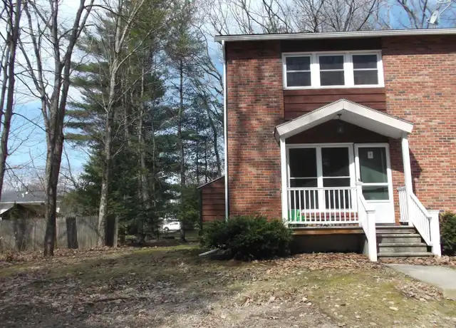 Property at 124 Sandhill Rd, Essex Junction, VT, 05452, 2 beds, 1.5 baths, [object Object]