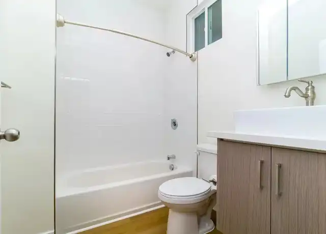 Property at 753 N Washington Pl Unit 834, Long Beach, CA, 90813, 1 bed, 1 bath, [object Object]
