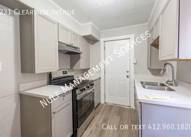 Property at 231 Clearview Ave, Crafton, PA, 15205, 3 beds, 1.5 baths, [object Object]