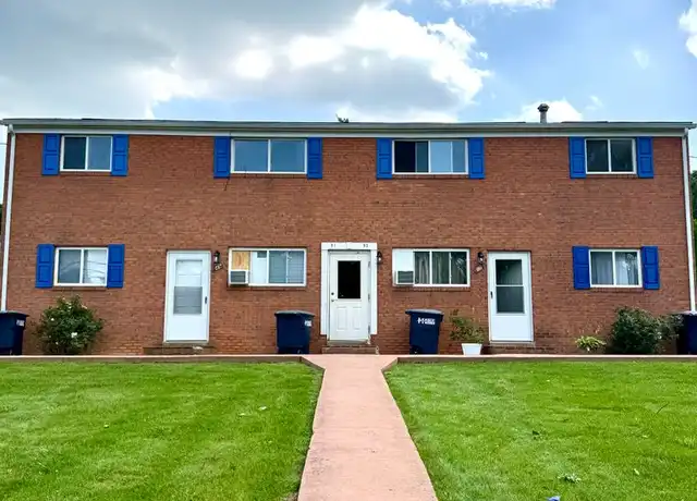 Property at 53 Pleasant Hill Rd, Harrisonburg, VA, 22801, 2 beds, 1 bath, [object Object]