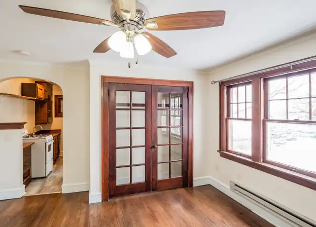 Property at 1228 3rd Ave SE Unit 6, Cedar Rapids, IA, 52403, 0 beds, 1 bath, [object Object]