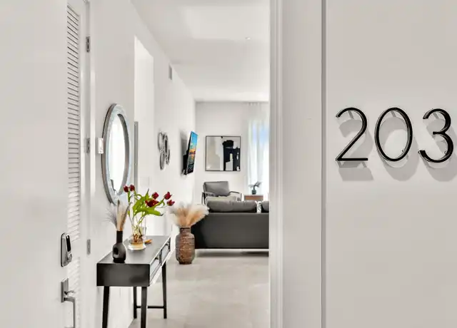 Property at 2100 Miami Rd Unit 203, Fort Lauderdale, FL, 33316, 3 beds, 3 baths, [object Object]