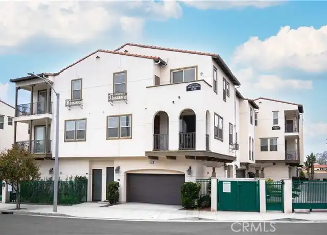 Property at 1845 Orizaba Ave #102, Signal Hill, CA, 90755, 2 beds, 3 baths, [object Object]