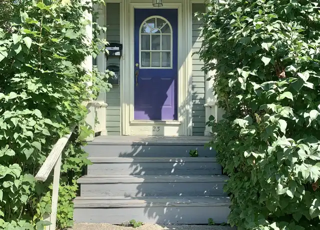 Property at 23 George St Unit 2, Bangor, ME, 04401, 3 beds, 1 bath, [object Object]