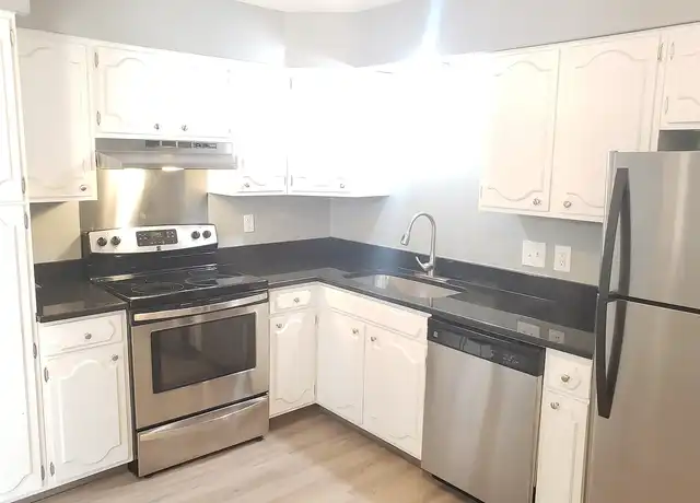 Property at The Pines 9520-9528 - 9520 Mission Rd, Overland Park, KS, 66206, 2 beds, 2 baths, [object Object]