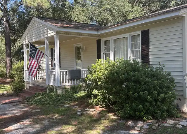 Property at 360 Aiken Rd, Southern Pines, NC, 28387, 3 beds, 2 baths, [object Object]