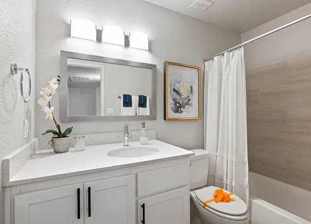 Photo of 1800 E Covina St, Mesa, AZ 85203