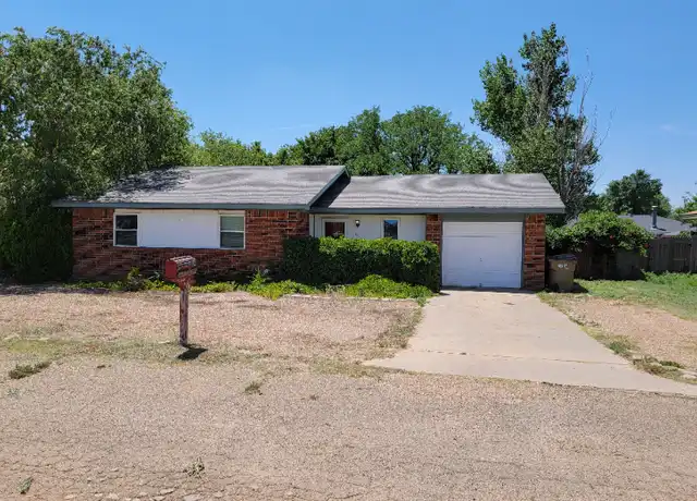 Property at 68 Hunsley Rd, Canyon, TX, 79015, 3 beds, 2 baths, [object Object]